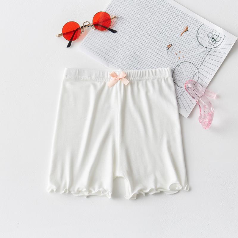 

Girls Anti-Exposure Modal Safety Shorts - Lightweight Summer Underwear 120 cm білий