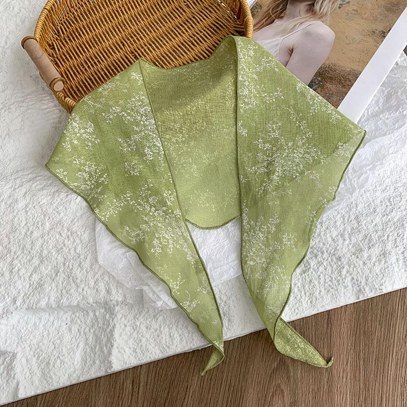 Triangle scarf scarf women's fashion decorative small scarf versatile silk scarf high-end floral headscarf summer women's pastoral headband