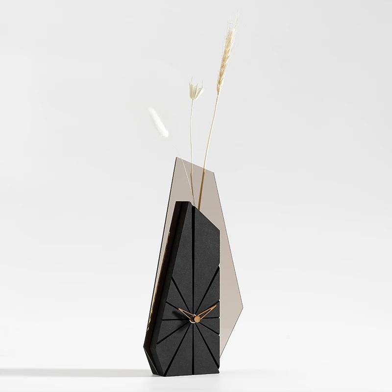 

Modern Art Desk Clock with Dried Flower Personalized Creative Wood Decorative Home Office Bedroom Living Room Silent Table Clock