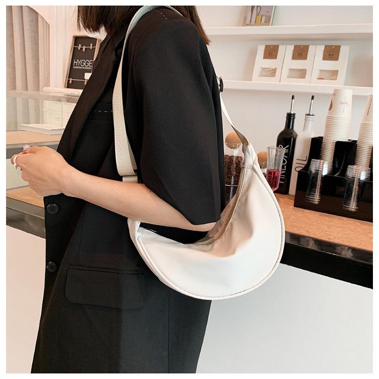 2024 Women's Trendy Lightweight Nylon Crossbody Bag - Simple Fashion Shoulder Canvas Dumpling Bag