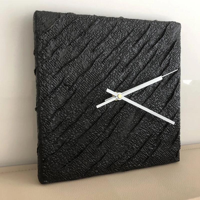 

Silent Wall Clocks Modern Design Wall Clocks Living Room Luxury Clock Minimalism Brief Bedroom Clock Elegant Stylish Home Decor чорний