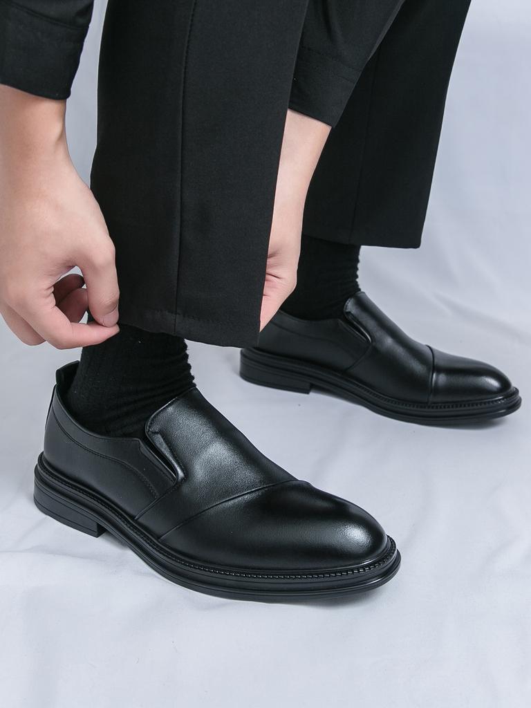 Slipper mit spitzer Zehenpartie Stilvolle Herren-Freizeitlederschuhe Handgefertigte Business-Schuhe Bequeme Herren-Fahrschuhe Herren-Mokassins