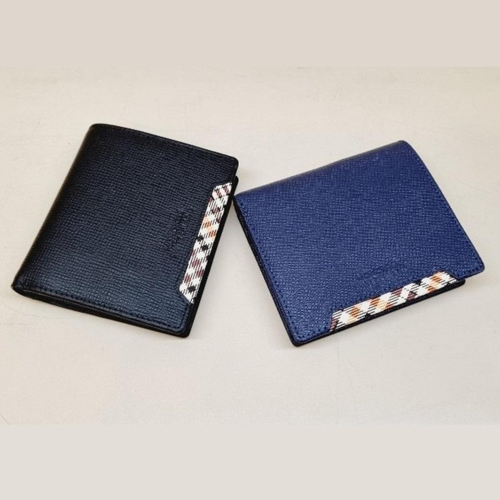 Cowhide men's medium wallet with card slots on the inside to prevent loss