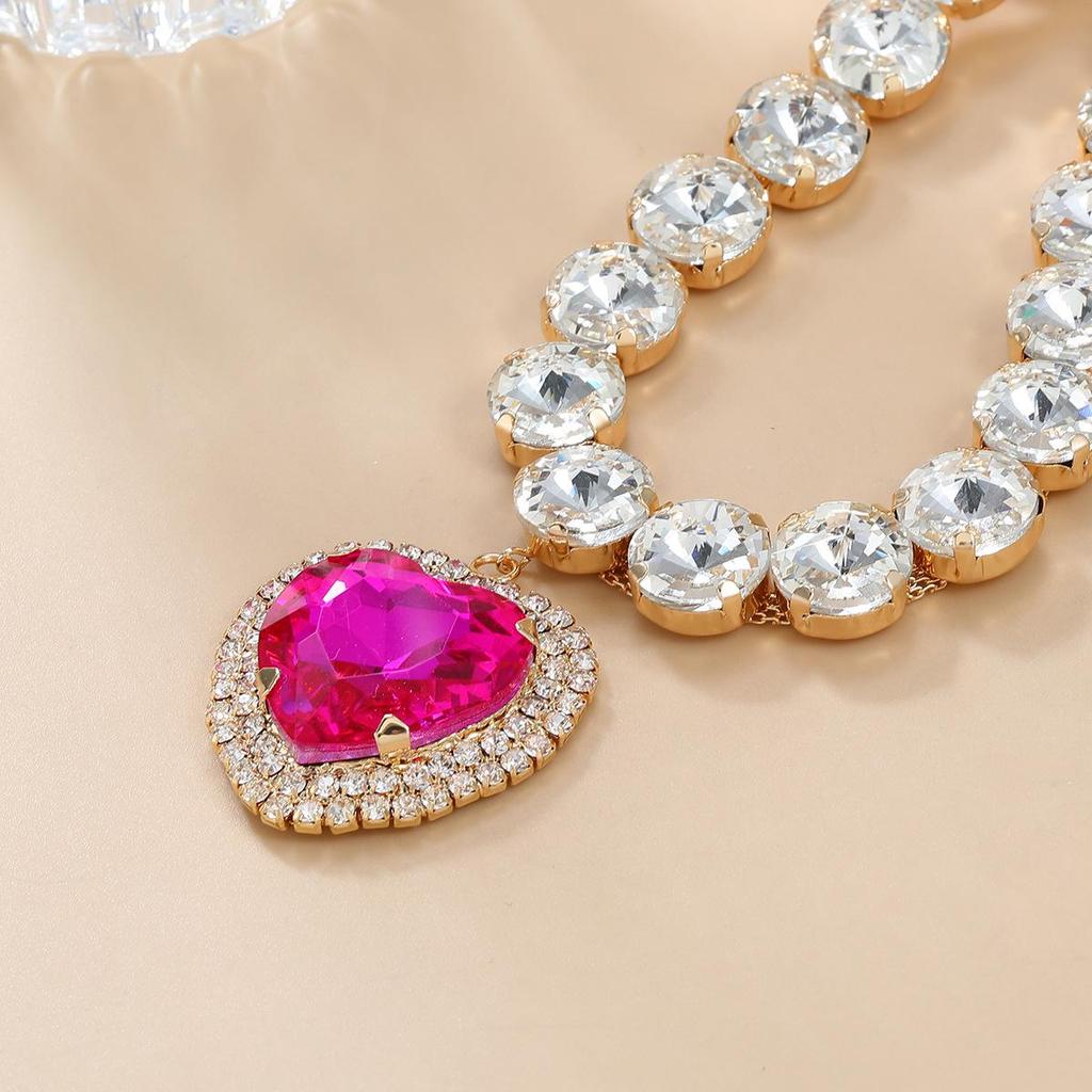 European & American Bridal Jewelry Set: Round Glass Diamond Earrings with Heart Pendant Necklace