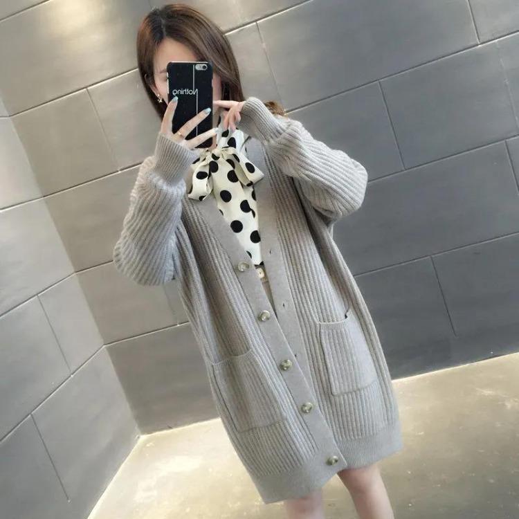 Korean Style Autumn Winter Sweater Coat for Women Loose Fit Mid Length Outdoor Knitted Cardigan