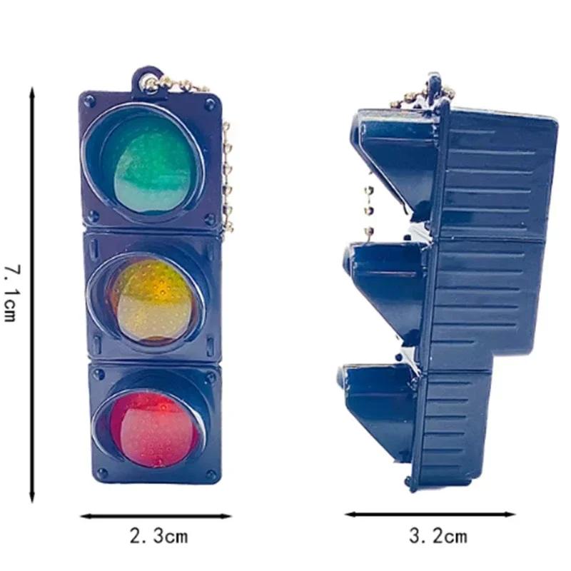 3D Traffic Light Key Chain Red And Green Lights Keychain Car Key Chain Gifts For Car Styling Hanging Decoration