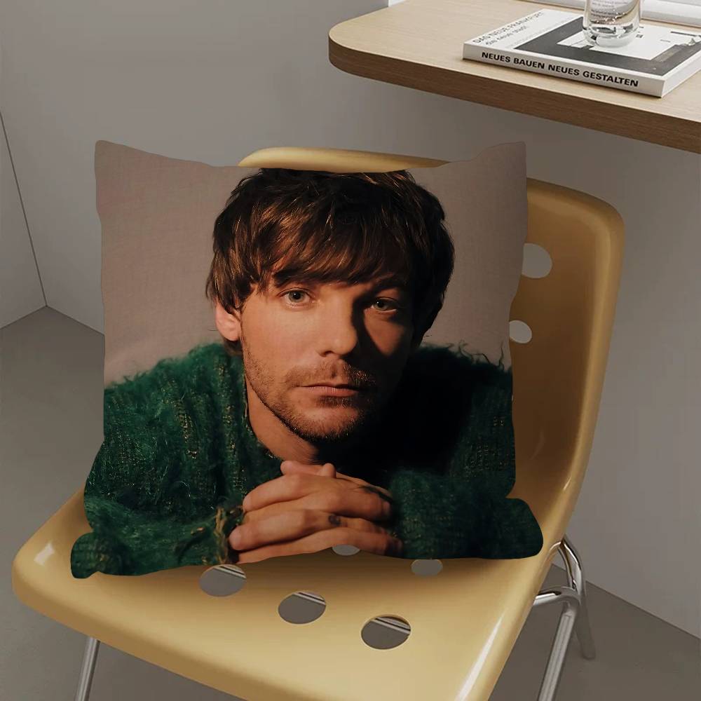 L-Louis Singer T-Tomlinsons Pillow Covers Cartoon Sofa Decorative Home Double-sided Printing Short Plush Cute Cushion Cover