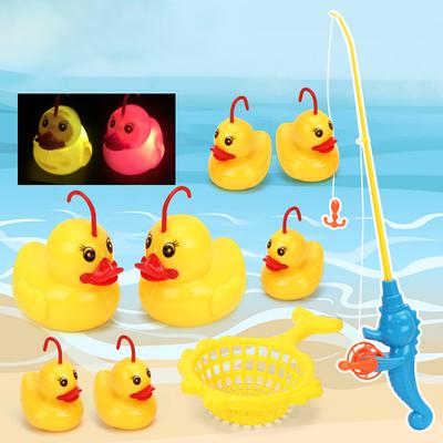 Çocuk Erkek Kız Balıkçılık Oyuncak Seti Bebek 9 Parça Titreşimli Işık Ördek Balıkçılık Oyun Su Banyo Oyuncakları Komik Bebek Aksesuarları
