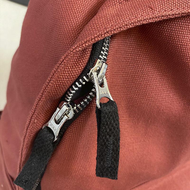 American Retro Canvas Backpack: Classic Style for School, Couples, or Hiking