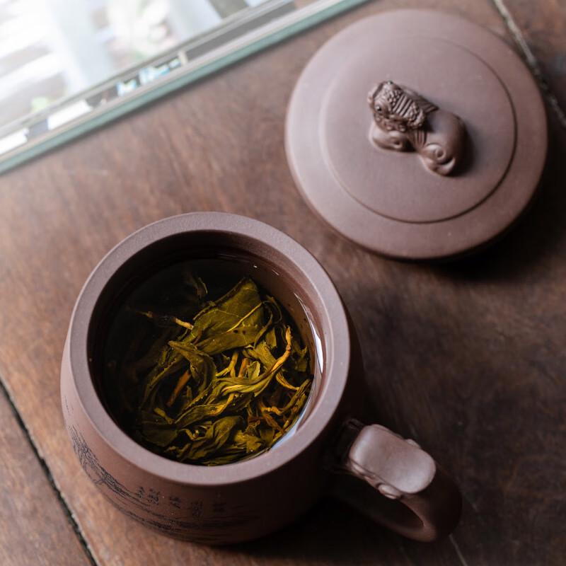Yixing Zisha Teacup with Inner Filter