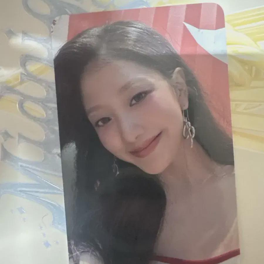 

Promise 9 Sells Photo Cards From Lee Seo-yeon s Supersonic Workshop.