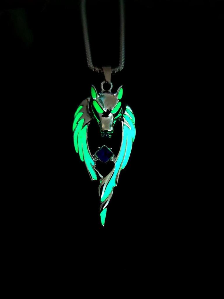 Wolf Animal Metal Pendant With Led Light For Street Fashion And Style Youth