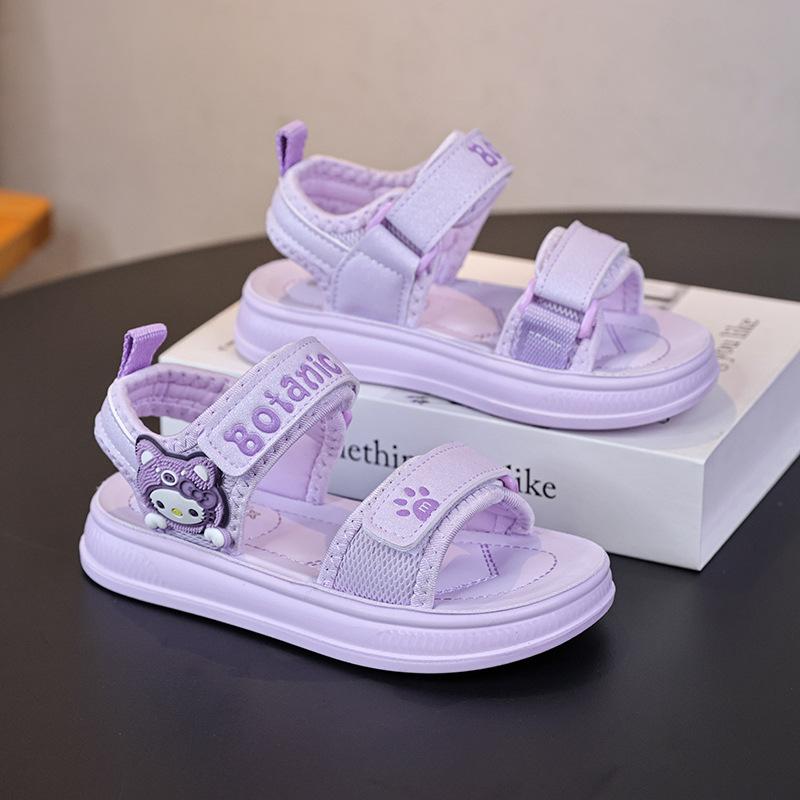 Children's open-toe beach shoes for spring and summer, cute bear-themed hook-and-loop sandals for girls.