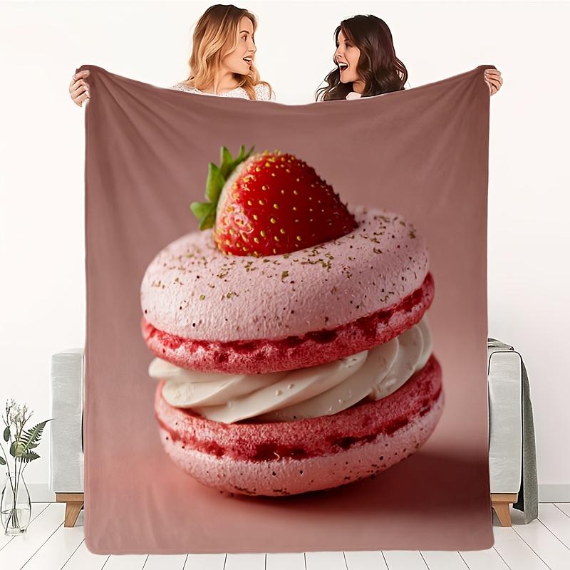 Erdbeer-Macaron-Kuchen-Muster Flanell bedruckte Decke geeignet für alle Jahreszeiten geeignet für Wohnzimmer Büro Sofa Reisen