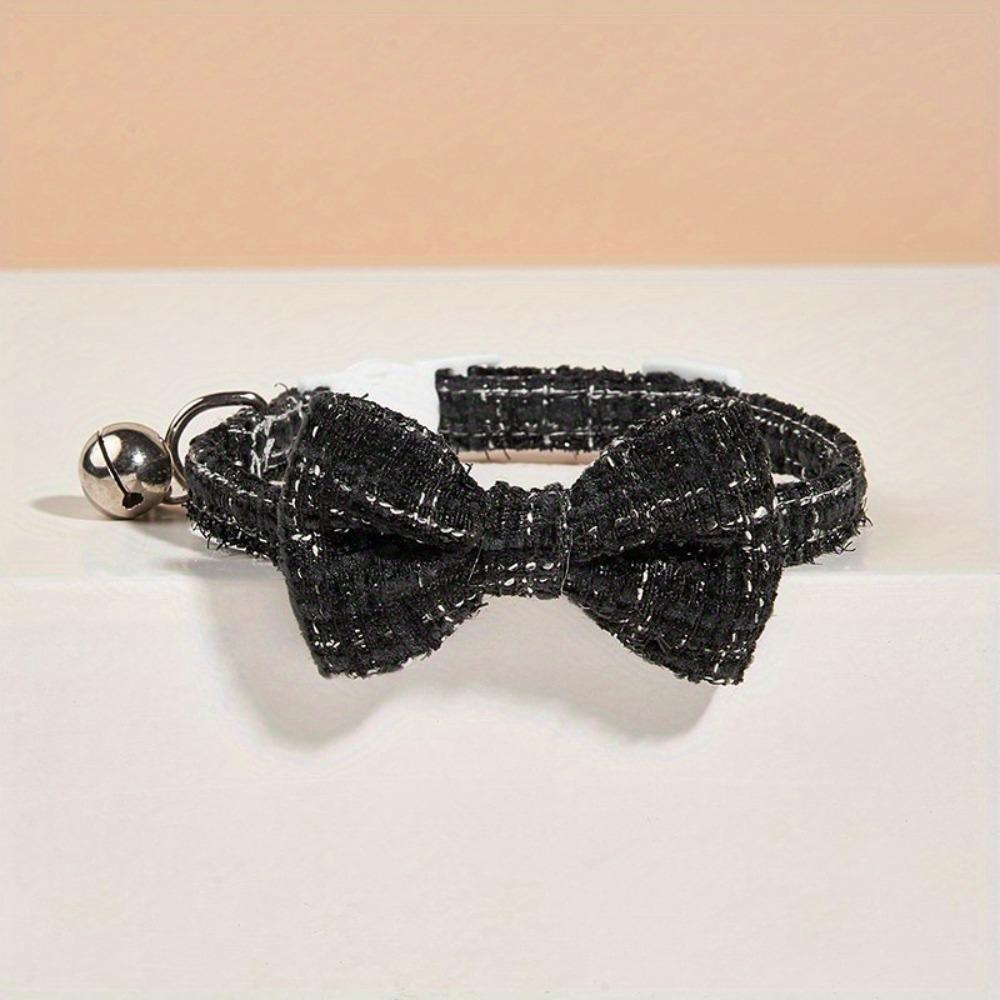 

Cute Adjustable Cat Collars Removable Bowtie Plaid Pattern Puppy Collar with Bell Breakaway Collar for Kittens and Puppy