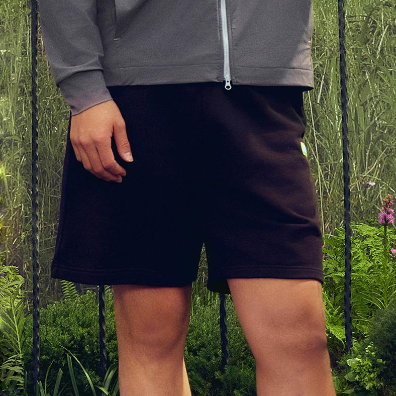 Puma Graphic Loose Palm Tree Print Casual Shorts Men shorts Black 632984-01