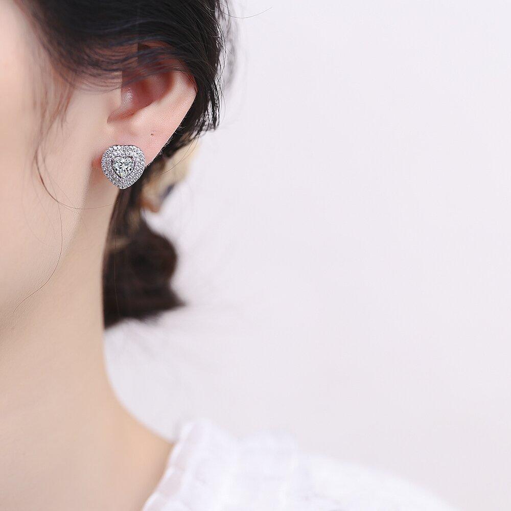 925 Sterling Silver Fashion Light Luxury Pink Zircon Love Small Stud Earrings Birthday Party Anniversary Gift