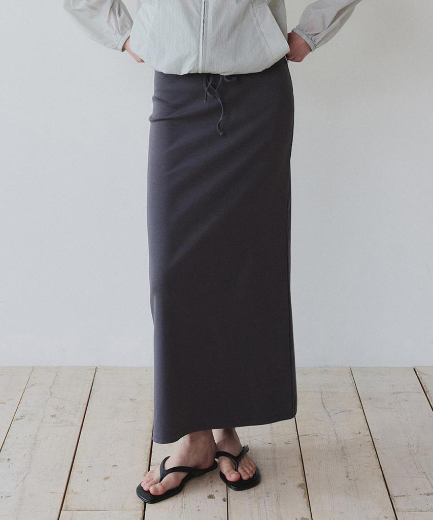 Ieoning Essential Rib Maxi Skirt, Charcoal