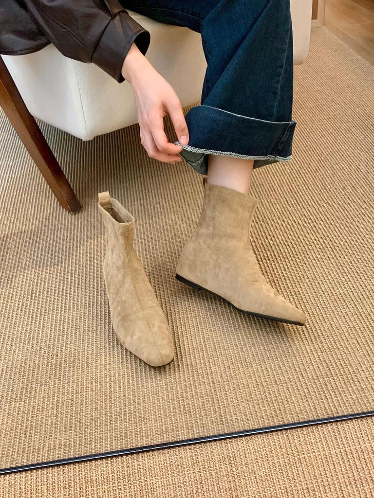 Inner height increase retro brown Martin boots women's shoes 2025 new temperament thin French small short boots spring and autumn single boots