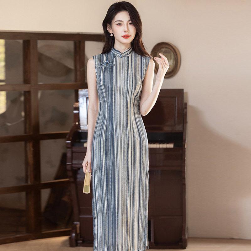 Striped daily sleeveless national style new Chinese long cheongsam improved young 1011 new women's high sense summer