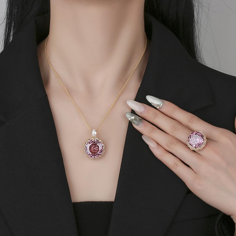 Popular Jewelry Copper Bottom Gold-Plated Rose Cut Temperament Light Luxury Gold Suit Women 18-16M