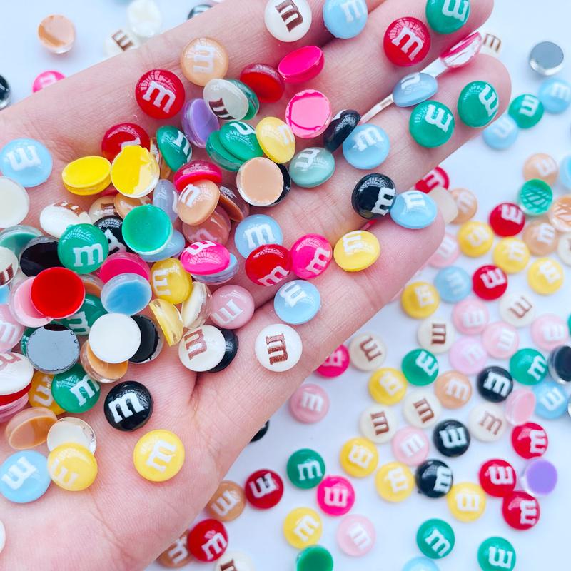 100 Pcs New Cute Mini Resin Mixed Color M Candy Series Flatback Ornament Jewelry Making Manicure Hairwear Accessories A42