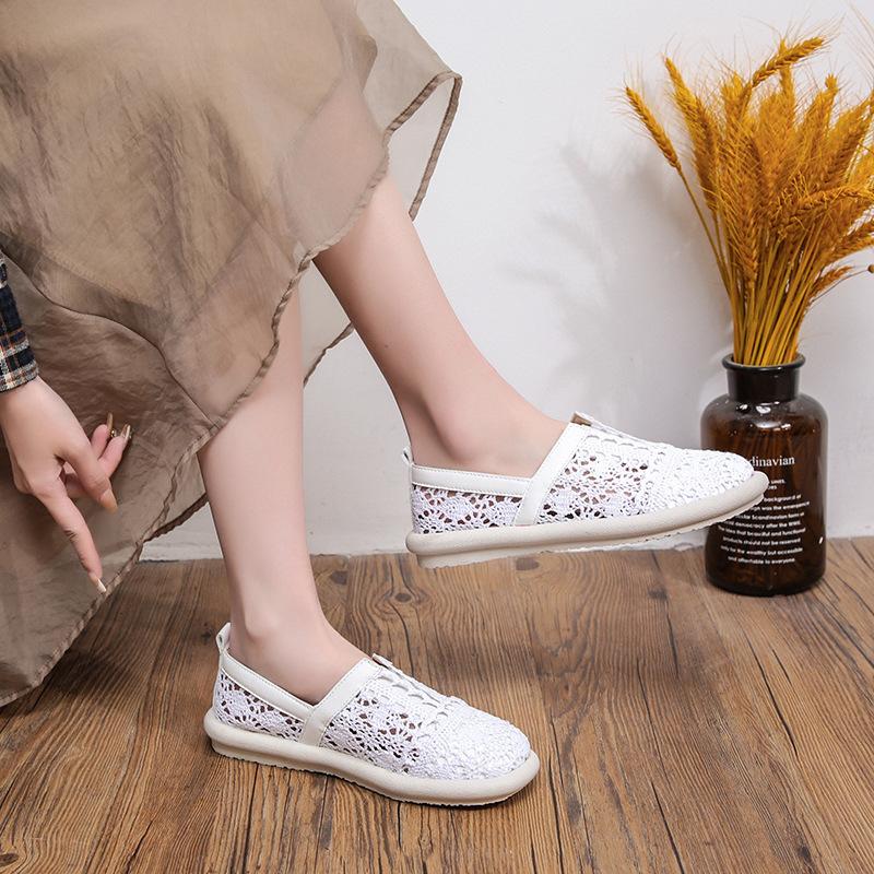 Fashion 2025 New Summer Hollow Breathable Mesh Ladies Shoes Fashionable Baotou Women's Sandals Literary Retro Minimalist Flat Shoes