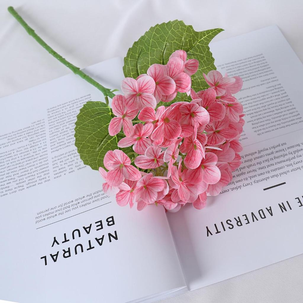 3D Hand-Feel Hydrangea, 72 Petal Simulation Flower for Hotel Decor, Floral Art, Wedding Arrangements