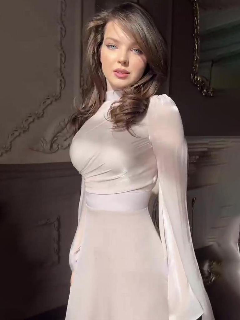 Europejska i Amerykańska Damska Sukienka Herbatka z Półwysokim Dekoltem i Długim Rękawem, 2024 Styl Francuskiej Wróżki, Wyszczuplający Pas