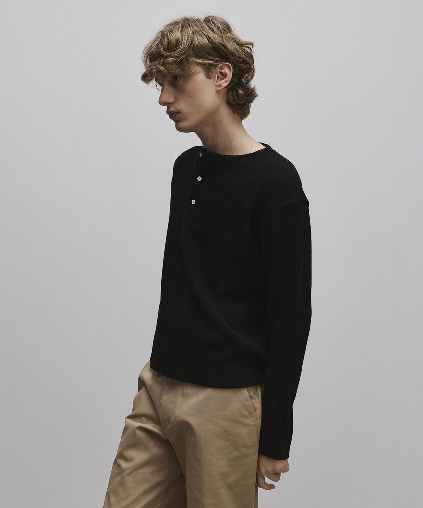 Lollingseutyudio Wool Henley Long Sleeve Black
