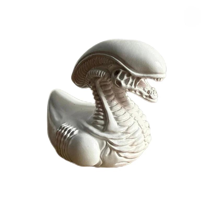 

Creative Personality Evil Strange Duck Halloween Decorative Props Desktop & Car Dashboard resin ornaments Arts and Crafts Gifts