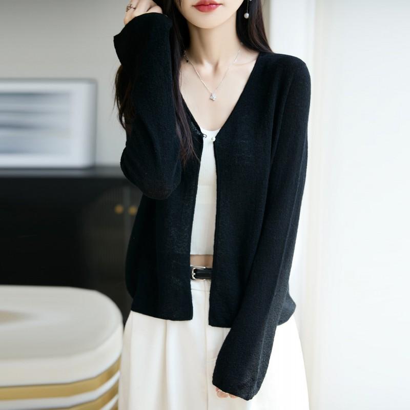 Elegant 100% Wool V-Neck Knit Cardigan Flared Sleeve Solid Color Single Button Top Women