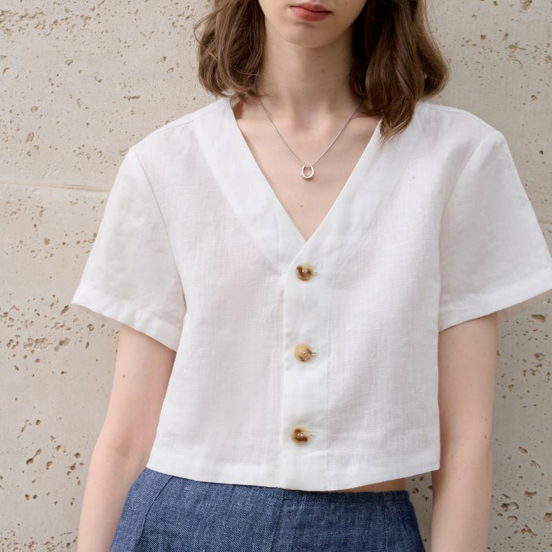 2026 Summer New Fashionable Design Short-Sleeve Top for Women, Cool V-Neck Shirt