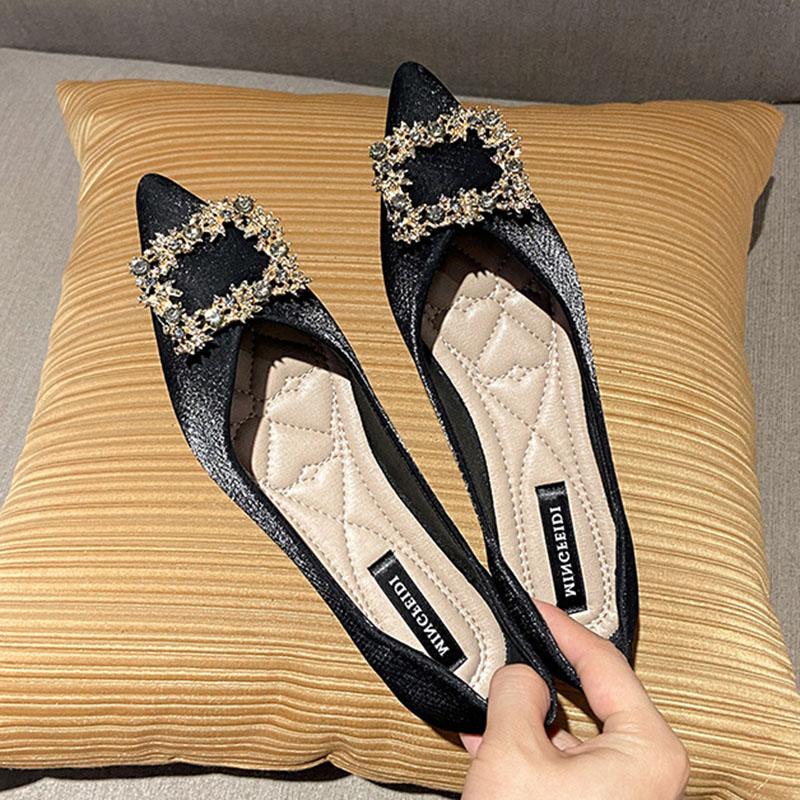 Модные роскошные атласные туфли с кристаллами и пряжкой на плоской подошве женские — фото 5