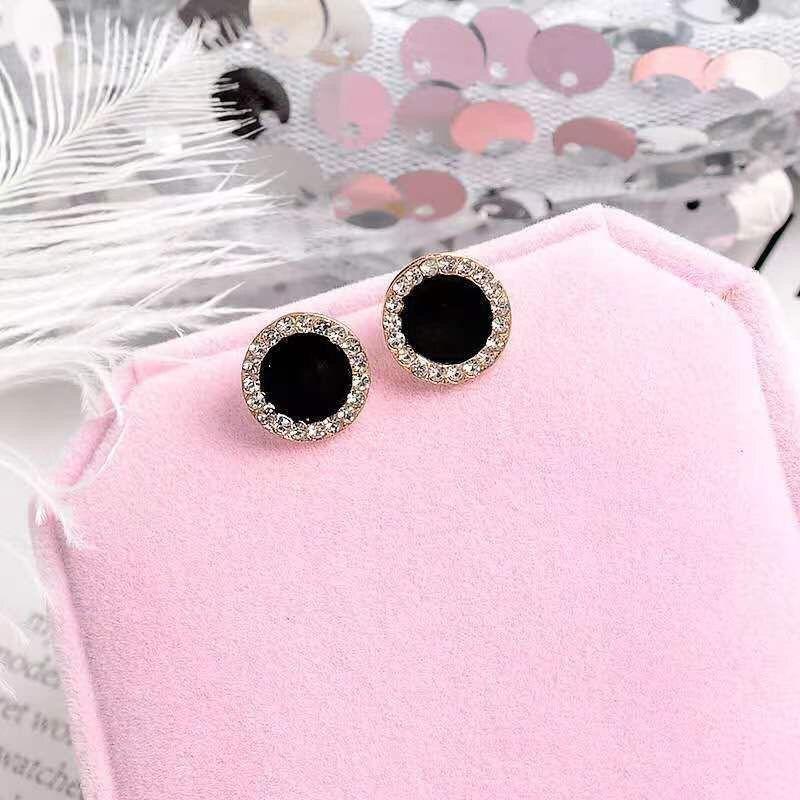 

S925 Sterling Silver Needle Classic Simple Easiest for Match Four Leaf Clover Ear Stud 2023 New Arrival Elegant Earrings Anti-Allergy Earrings Flash drill round stud earrings [Silver Needle]]