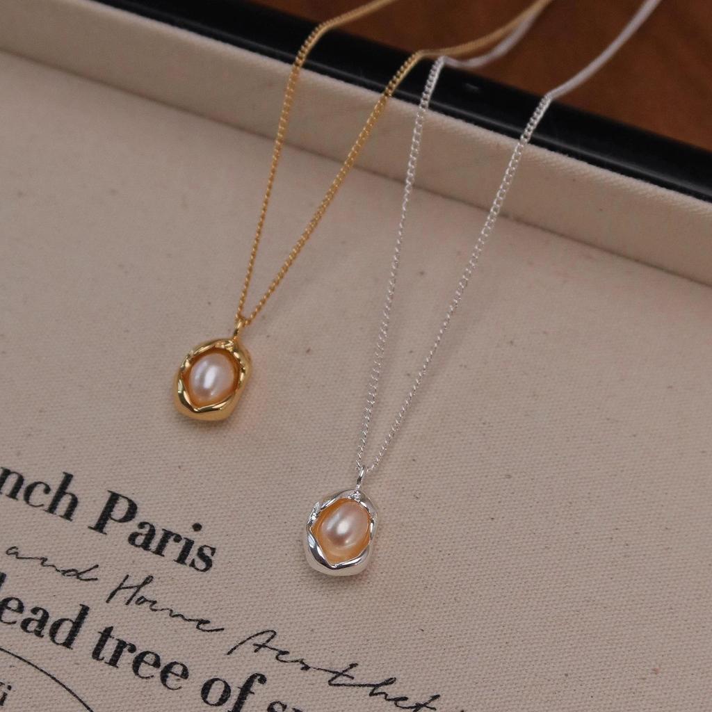 Elegant French Little Bean Pendant Pearl Necklace for Women - Autumn/Winter Sweater Chain Jewelry