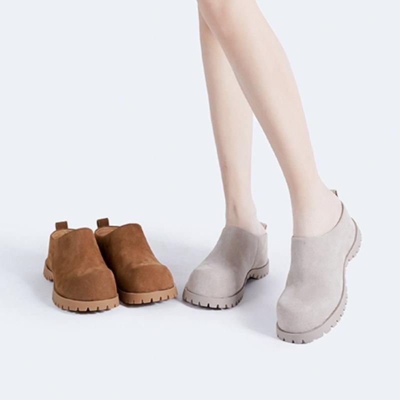 Fashion High-Quality Faux Suede Wedge Slippers Women Retro Round-Toe Height Increasing Design Slide Sandals Comfortable Non-slip Loafers