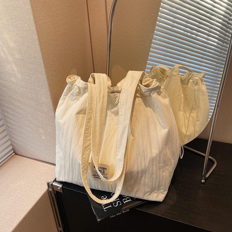 New Drawstring Shoulder Bag Lazy Style Tote Cloth Bag Women's Large Capacity Commuting Bag Student Class Bag