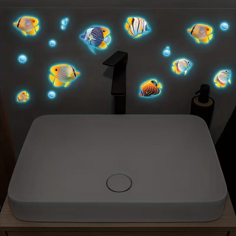 Glow-In-The-Dark Ocean Fish Toilet Sticker Bathroom Decoration Self-Adhesive And Removable Home Living Room Wall Decoration