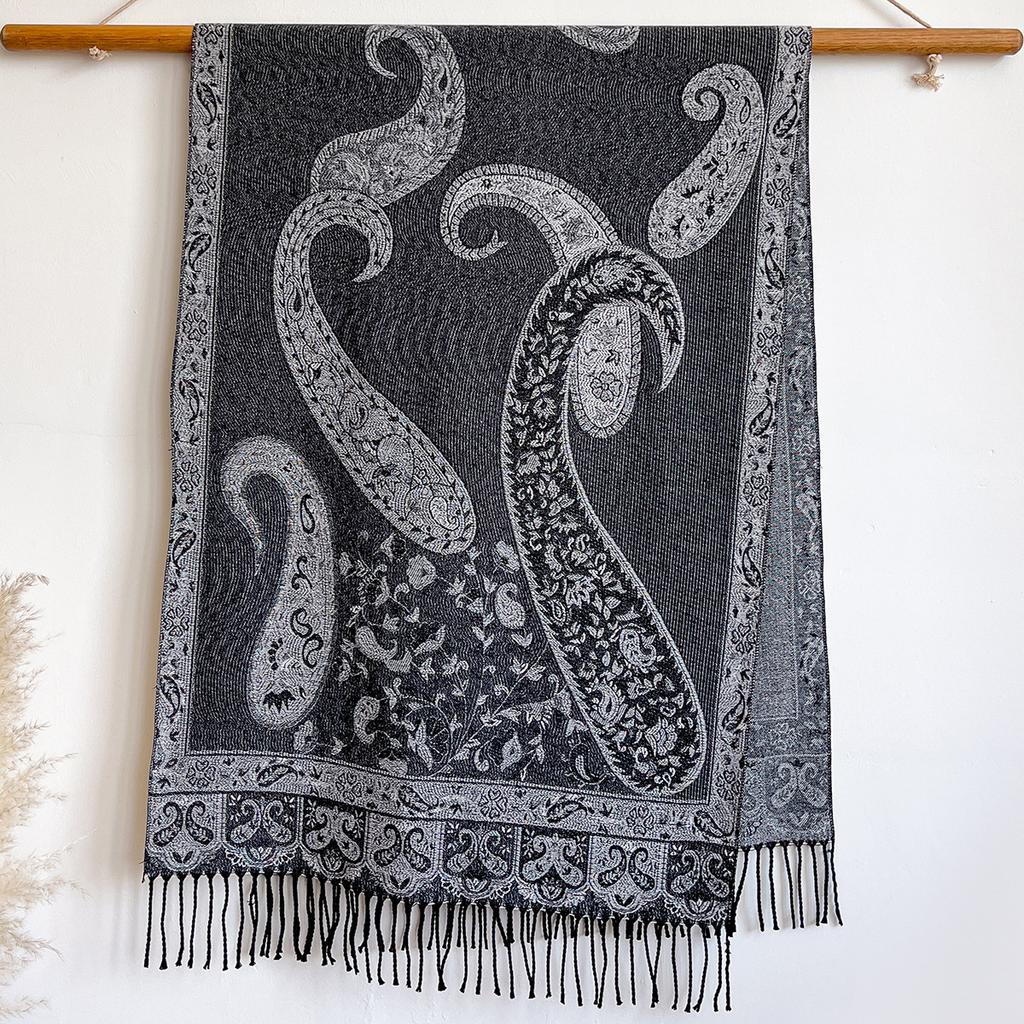 Retro Cashew Jacquard Imitation Cashmere Jacquard Shawl Women'S, Flowers Are Specially Designed For Thick And Warm Outfits