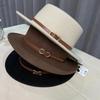 Autumn and Winter Retro British Belt Buckle Flat Top Top Top Hat Men's and Women's Flat Edge Hat, Wool Black Jazz Hat Felt Hat