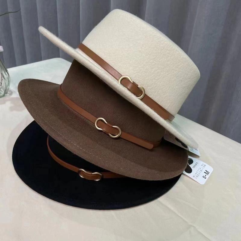 Autumn and Winter Retro British Belt Buckle Flat Top Top Top Hat Men's and Women's Flat Edge Hat, Wool Black Jazz Hat Felt Hat