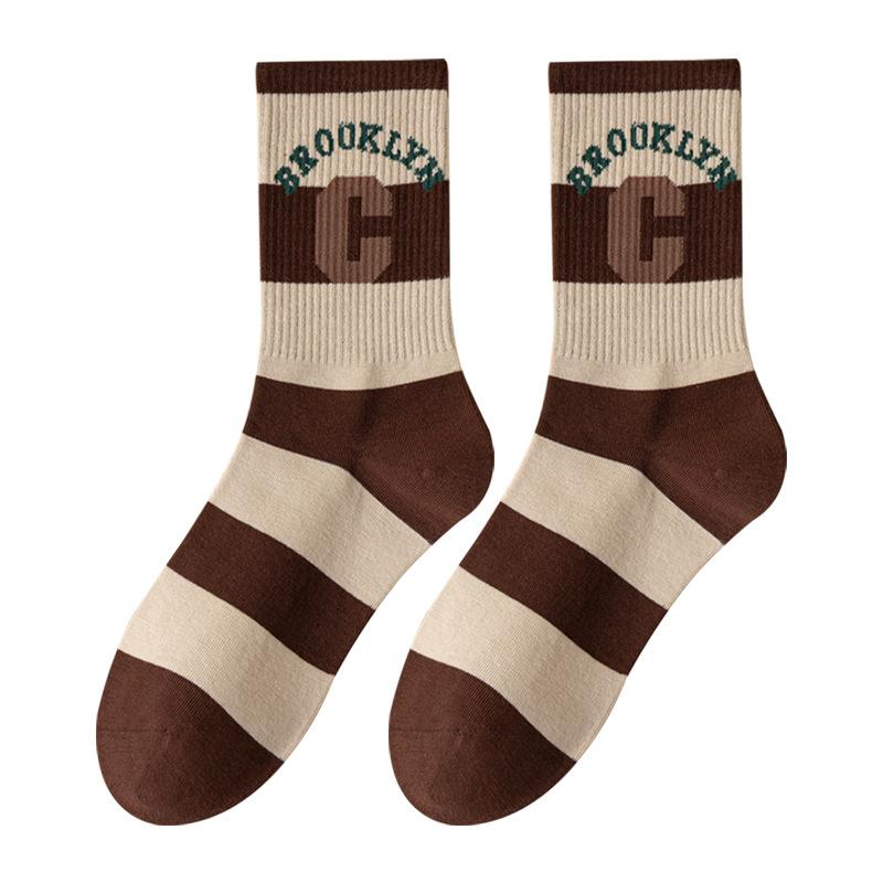 Women's Spring and Summer Versatile Socks, Anti-pilling Mid-calf Socks, Breathable Sports Cotton Socks, Boneless Seam Letter Socks