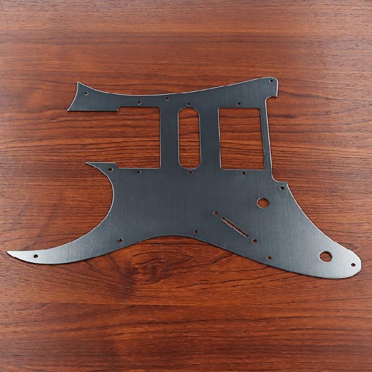 Electric Guitar Shielding Electric Guitar Pickguard Scratch Plate Instrument Accessory Metal Texture Suitable for Guitar