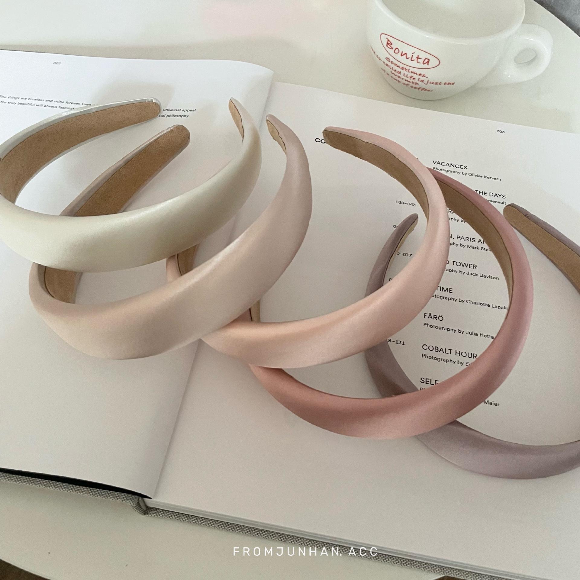 

Korean Morandi Color Glossy Wide Headband Sponge Hair Clip Accessory for Women