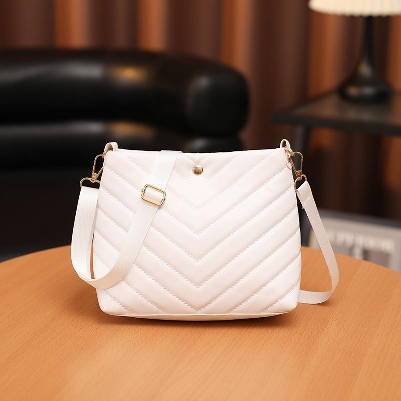 Women's bag new simple fashion bucket bag women's shoulder bag one
