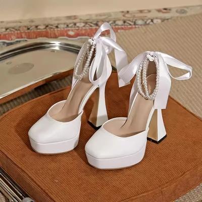 Wasserdichte Plateau Mid Hollow Weiße Hochzeitsschuhe 13cm Partykleid Damen Pumps Perlenkette Eckige Zehenpartie Dicker Absatz Hohe Absätze