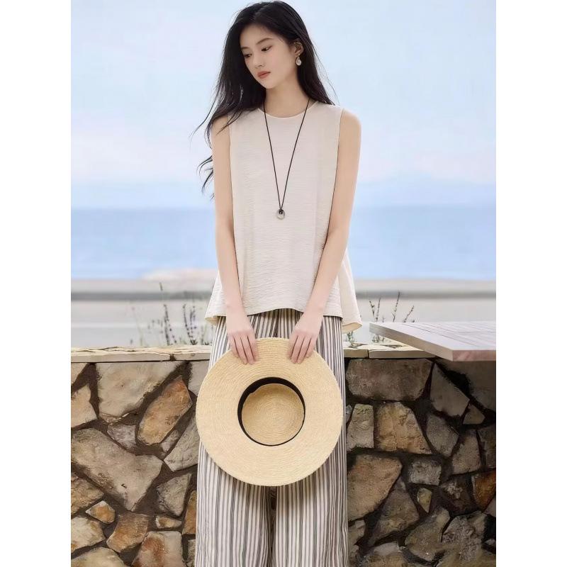 Linen Sleeveless Top & Shorts Set: Women s Summer Fashion Two-Piece M