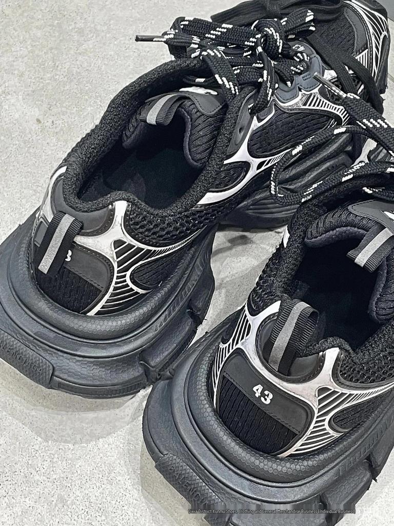 Men's Black Distressed Style 3XL Thick-Soled Casual Sports Dad Shoes with Height Boost