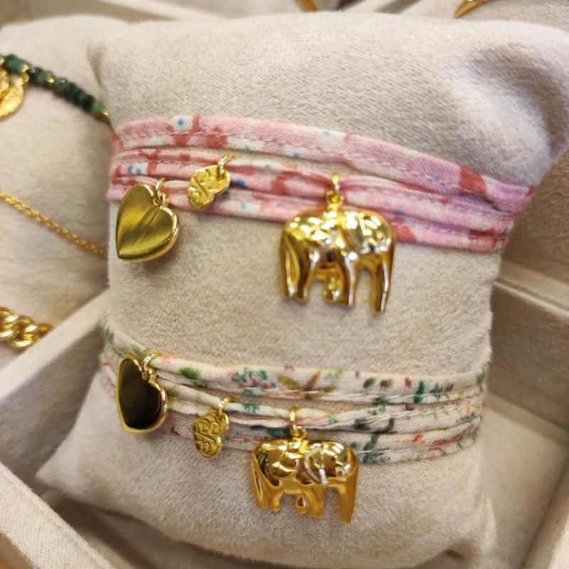 Personalized Bracelet Love Elephant Stainless Steel Pendant Silk Scarf Bracelet Electroplated 18K Gold Color Retention